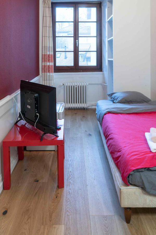 Hotel Du Cheval-Blanc La Chaux De Fonds Eksteriør bilde